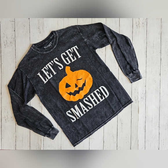 Spirit Tops - Spirit Halloween Gray Longsleeve Let's Get Smashed Pumpkin Longsleeve Top Size S